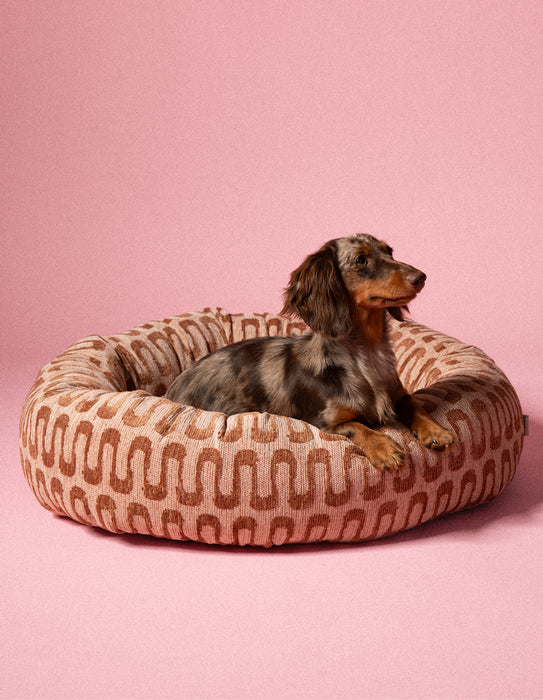 Dogguo ronde hondenmand retro wave - bruin/beige